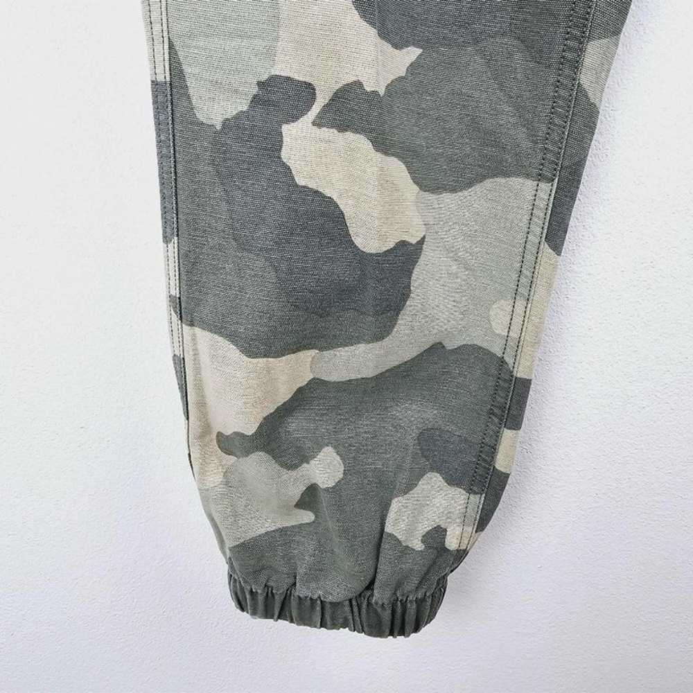 Aerie Green Camouflage Cargo Pants - Picture 5 of 8